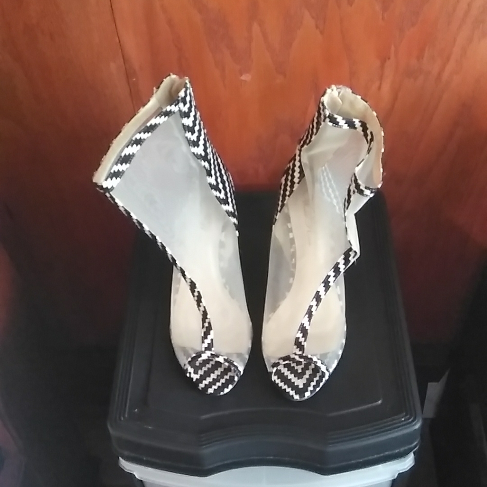 Women shoes - Picture 4 of 7